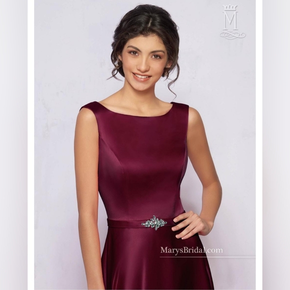 Modern Maids Collection Bridesmaids Dress Size 16 - Picture 3 of 7